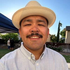 Meet your Posher, Valentino